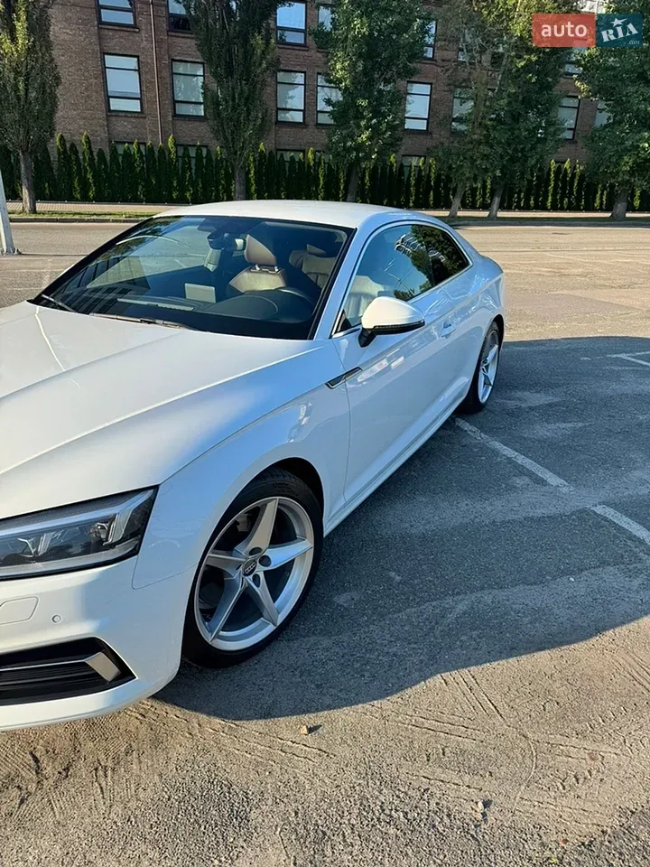 Audi A5 2017 photo 4
