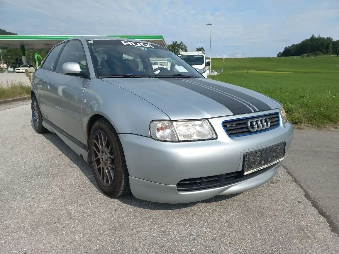 Audi A3 1997 photo 3