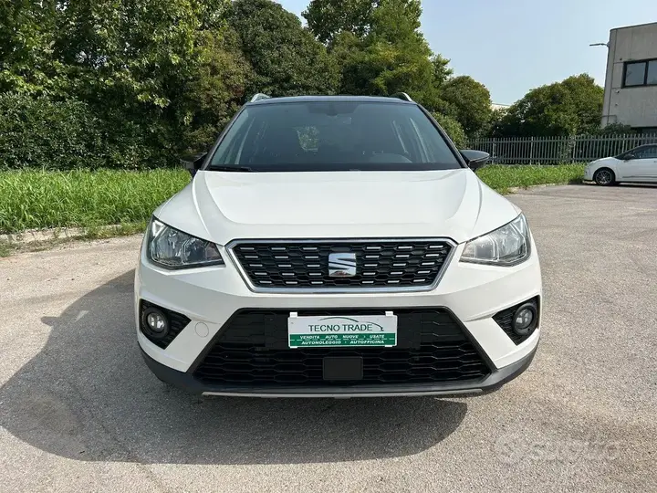 Seat Arona 2021 photo 2
