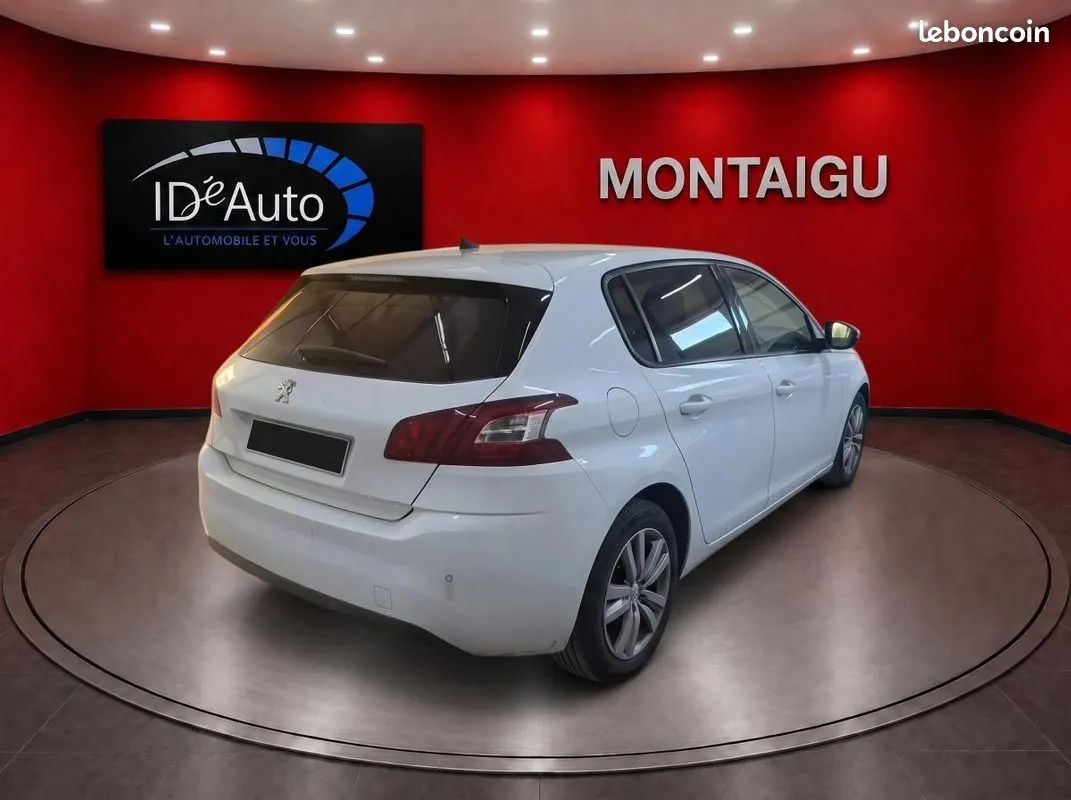 Peugeot 308 2015 photo 5
