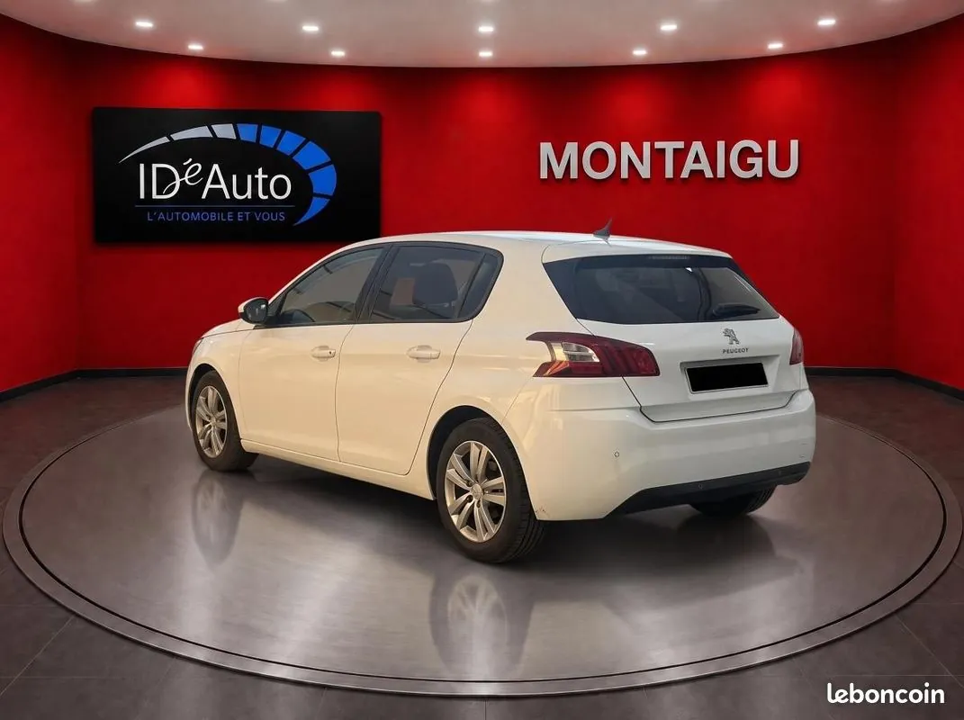 Peugeot 308 2015 photo 3