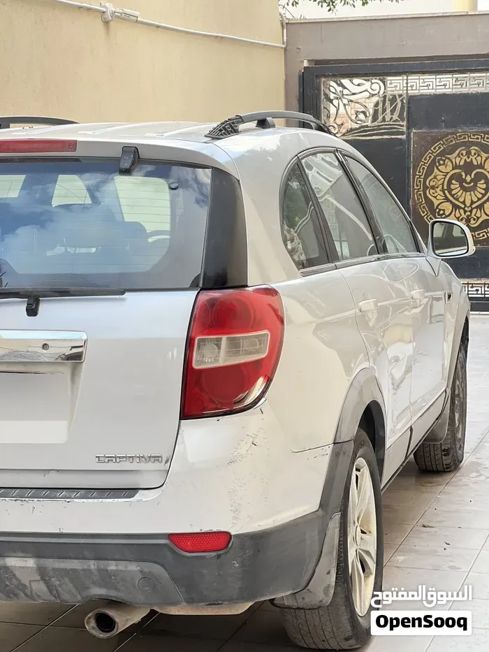 Chevrolet Captiva 2012 photo 2