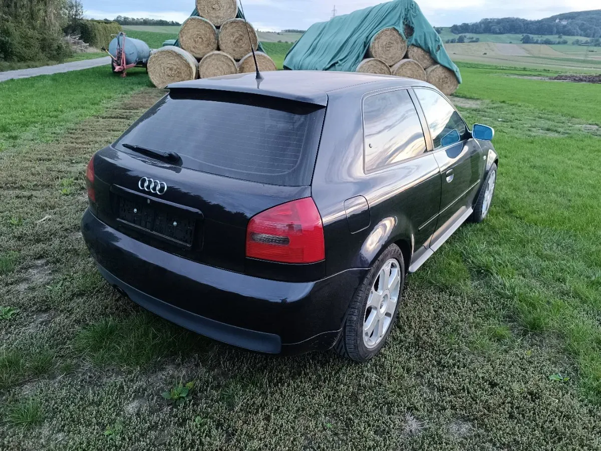 Audi A3 1999 photo 3
