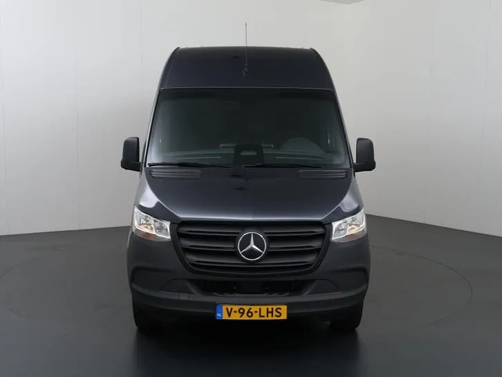 Mercedes-Benz Esprinter 2025 photo 3