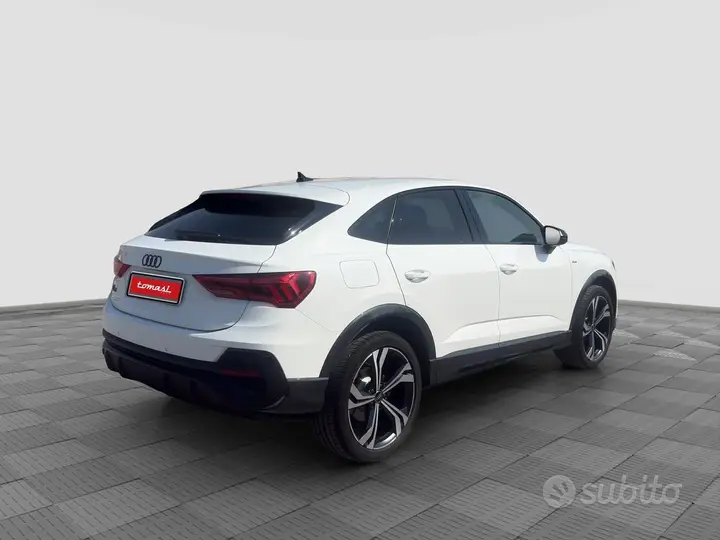 Audi Q3 2024 photo 5