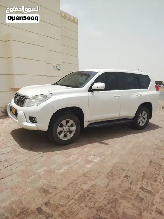 Toyota Prado 2011 photo 2