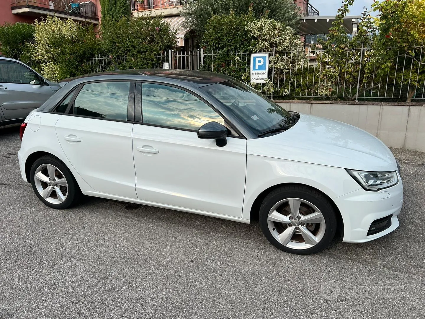 Audi A1 2015 photo 2