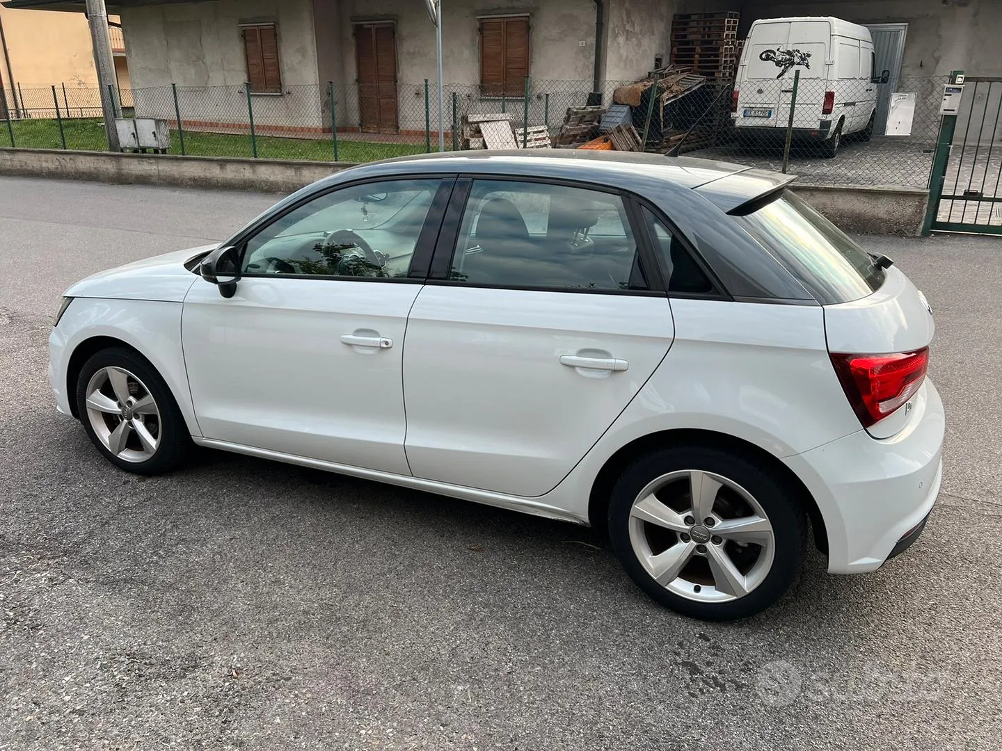 Audi A1 2015 photo 4