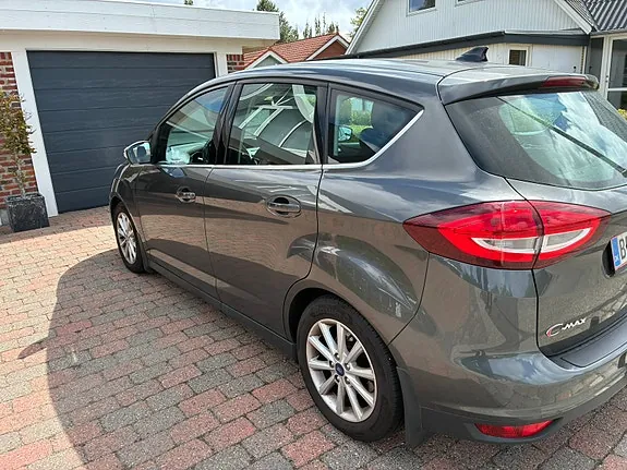 Ford C-Max 2015 photo 4