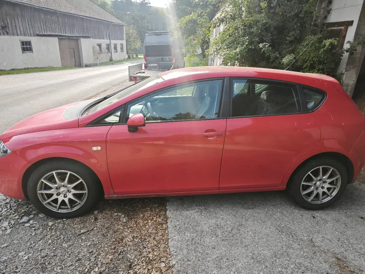 Seat Leon 2007 photo 3