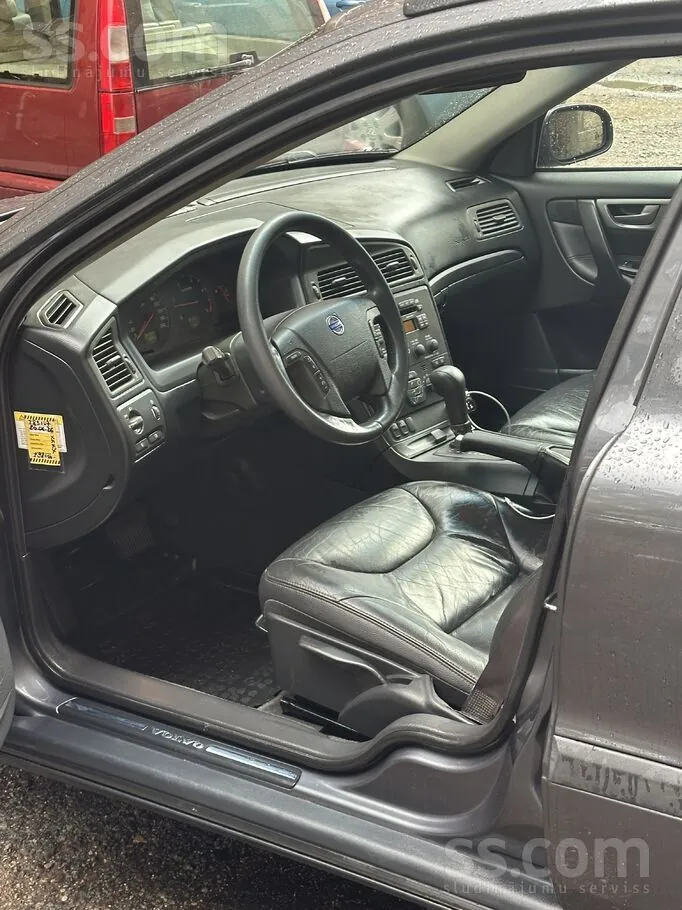 Volvo V70 2003 photo 3