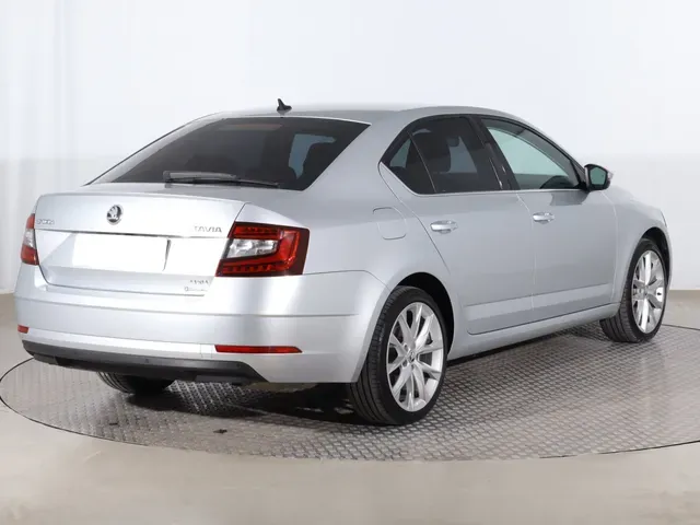 Skoda Octavia 2018 photo 4