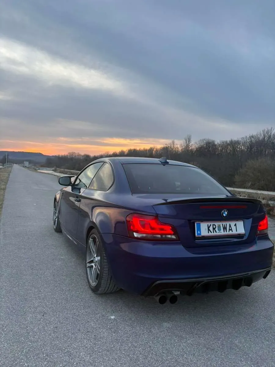 BMW 1 Series 2011 photo 3