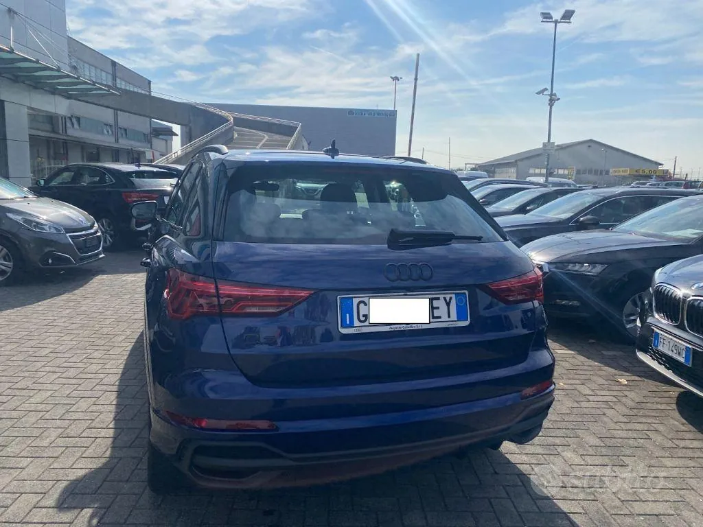 Audi Q3 2023 photo 5