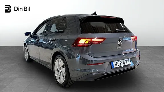 Volkswagen Golf I 2026 photo 3