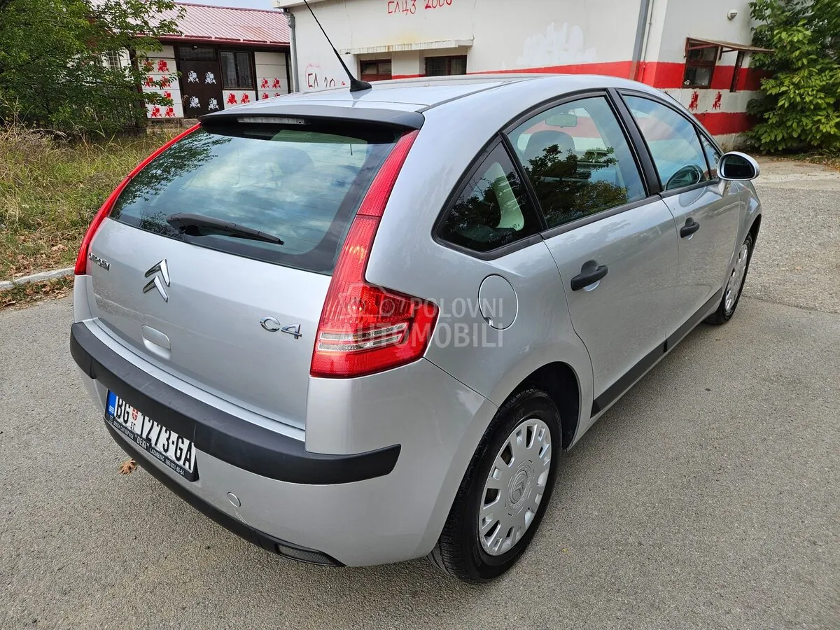 Citroen C4 2005 photo 5
