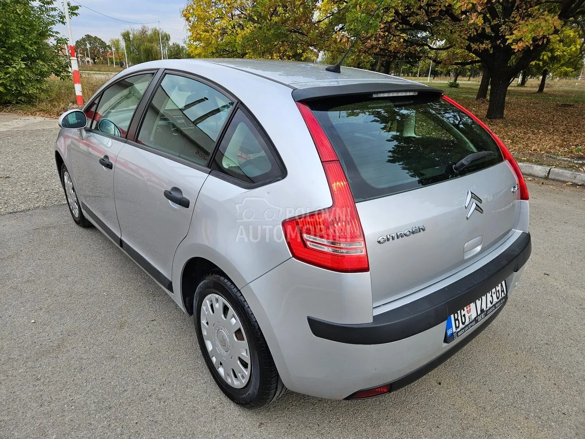 Citroen C4 2005 photo 3