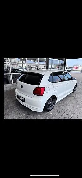Volkswagen Polo 2015 photo 4