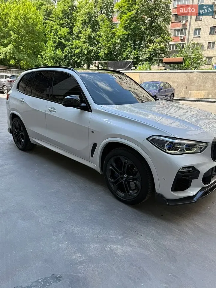 BMW X5 2020 photo 2