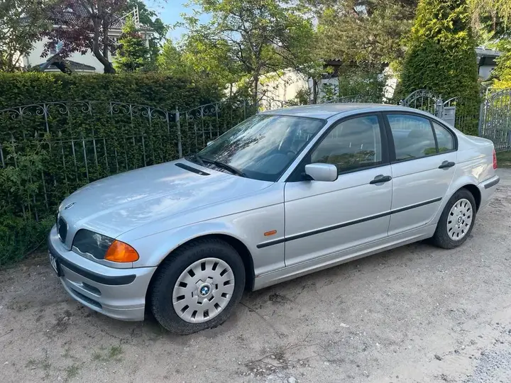BMW 316I