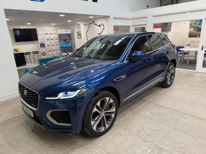 Jaguar F-Pace 2021 photo 4
