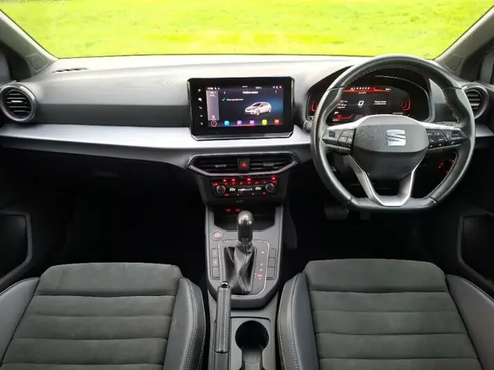 Seat Ibiza 2023 photo 3