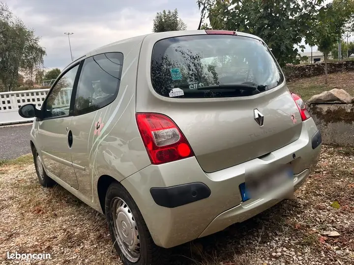 Renault Twingo 2008 photo 2
