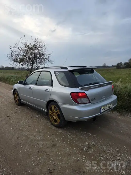 Subaru Impreza 2002 photo 2