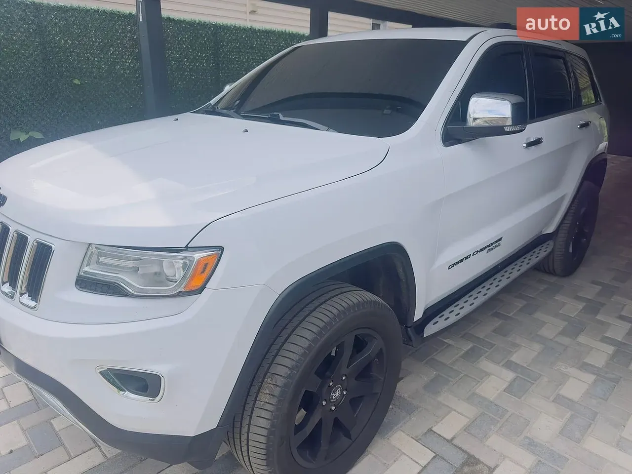 Jeep Grand Cherokee 2014 photo 4