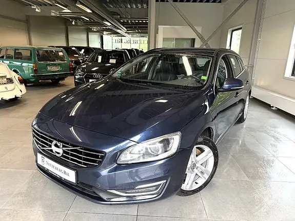 Volvo V60 2014 photo 2