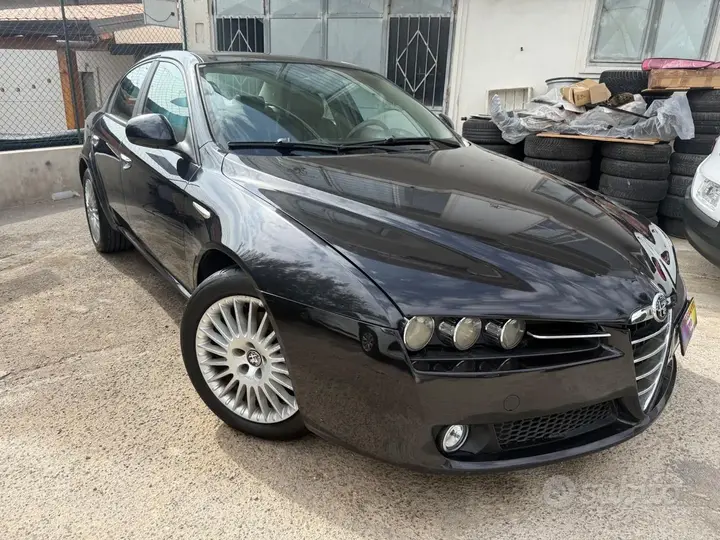 Alfa Romeo 159 2009 photo 4