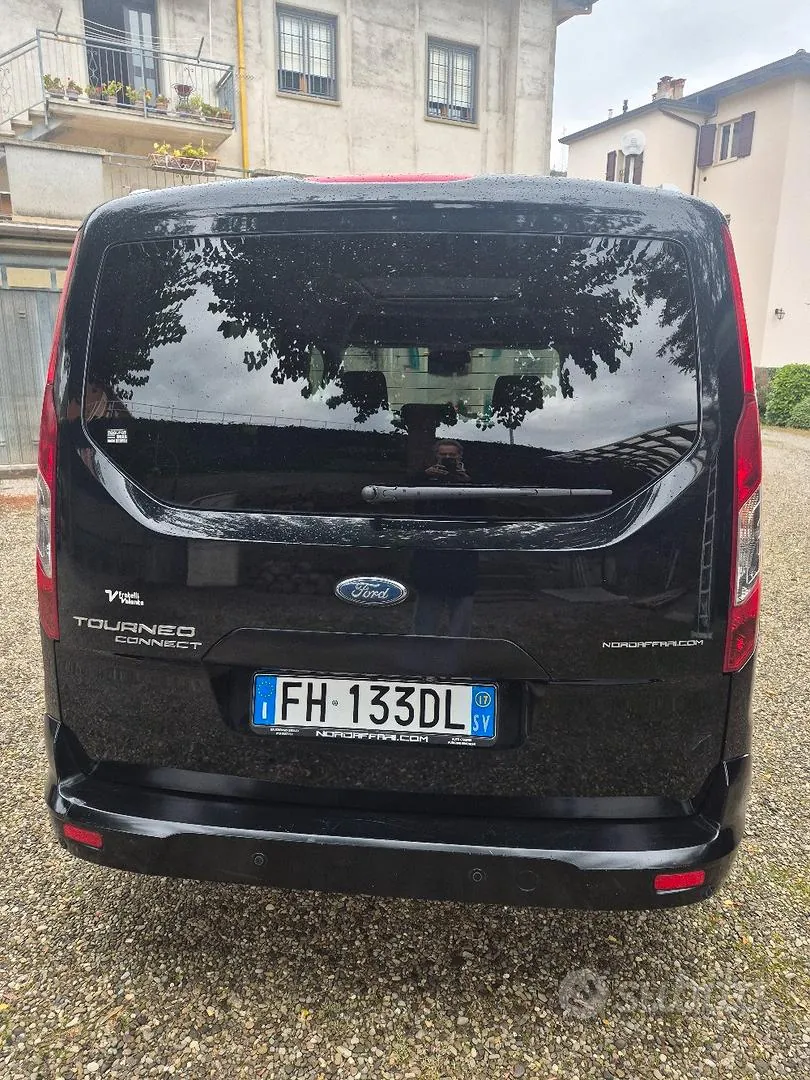 Ford Tourneo Connect 2017 photo 5