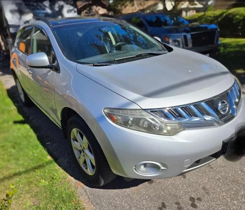 Nissan Murano 2010 photo 2