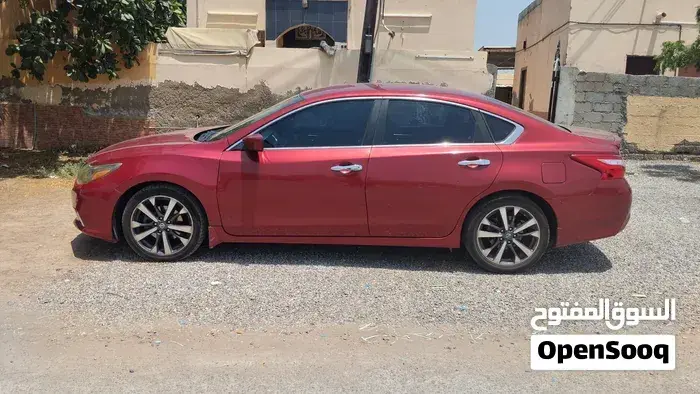 Nissan Altima 2016 photo 2