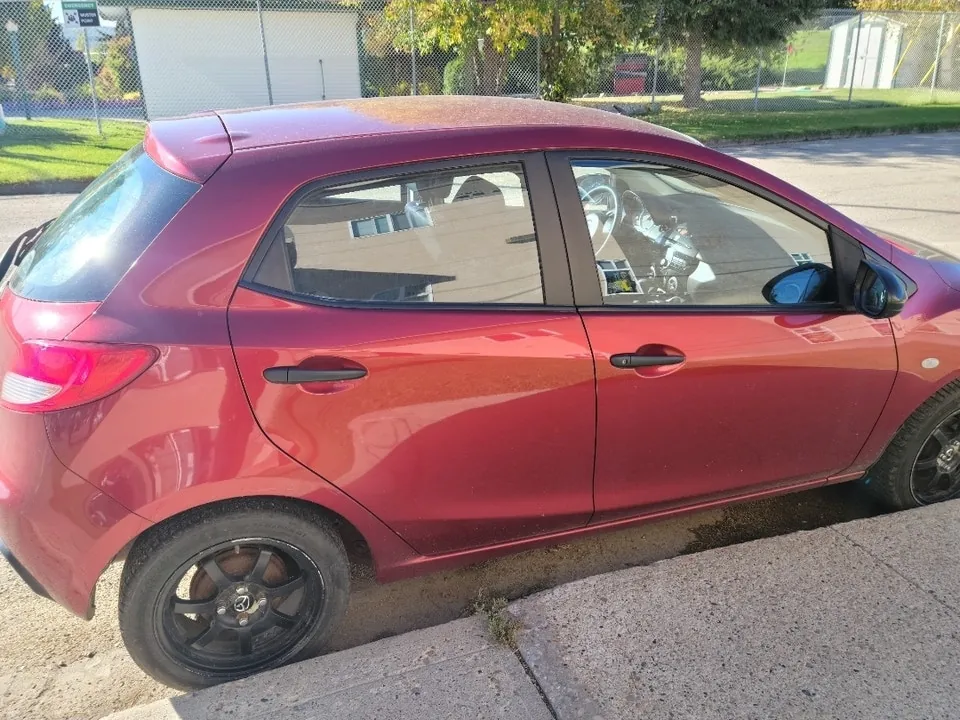 Mazda 2