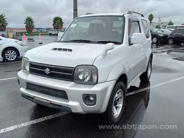 Suzuki Jimny 2015 photo 2