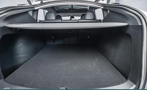 Tesla Model Y 2022 photo 4