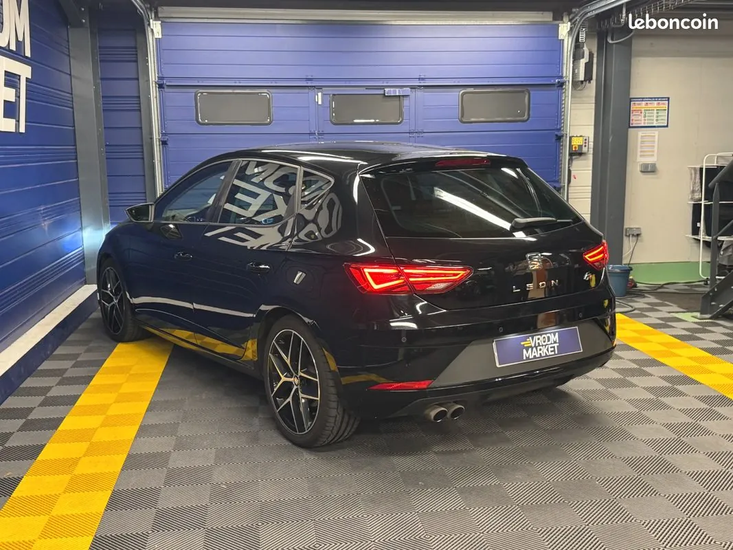 Seat Leon 2017 photo 3