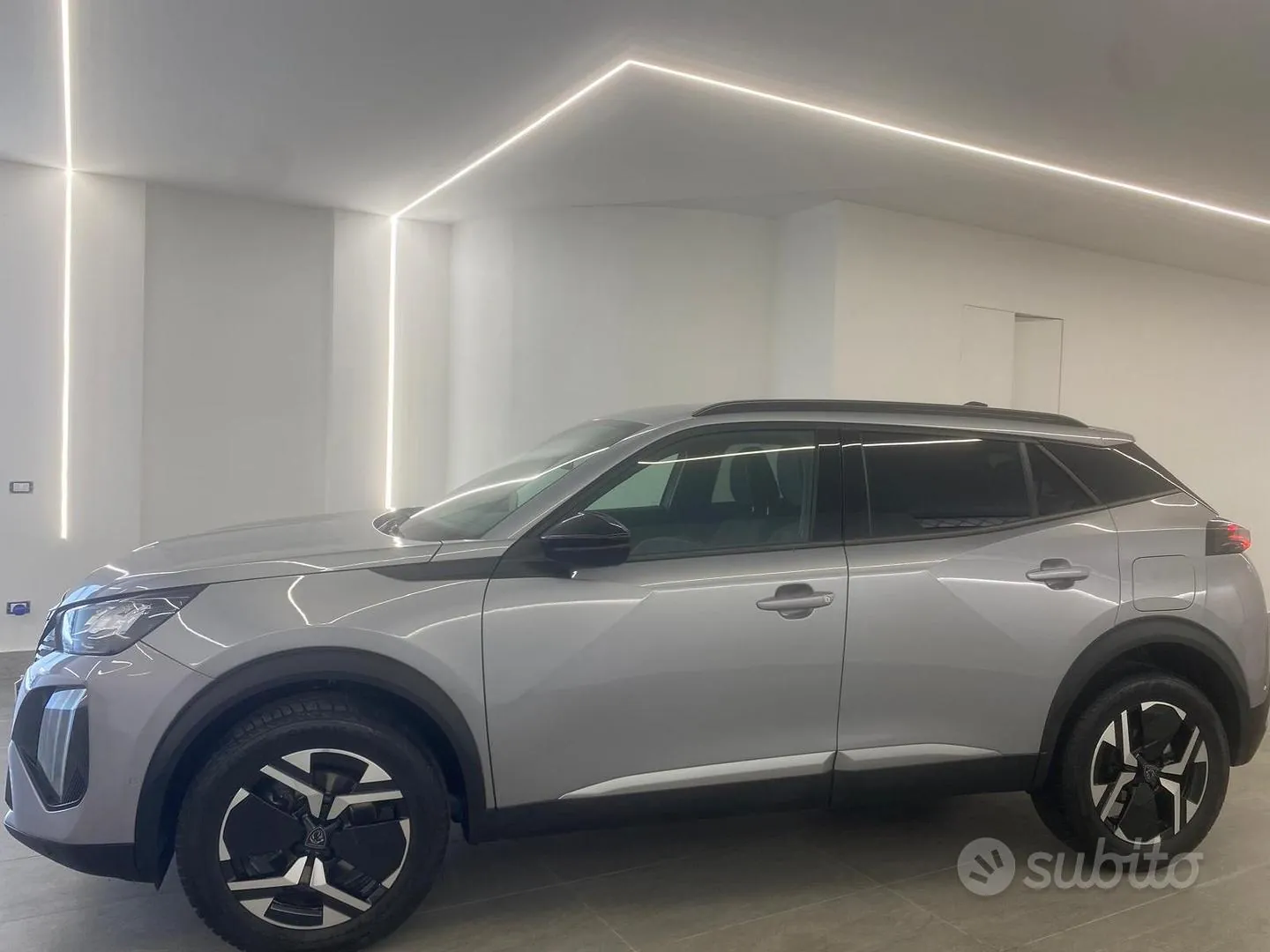 Peugeot 2008 2023 photo 4