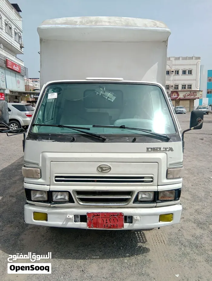 Daihatsu Delta 2000 photo 5