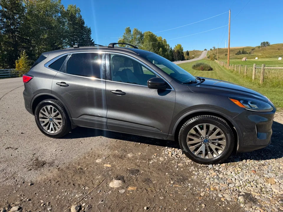 Ford Escape 2020 photo 3