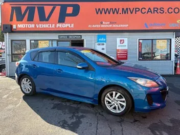 Mazda Axela 2011 photo 3