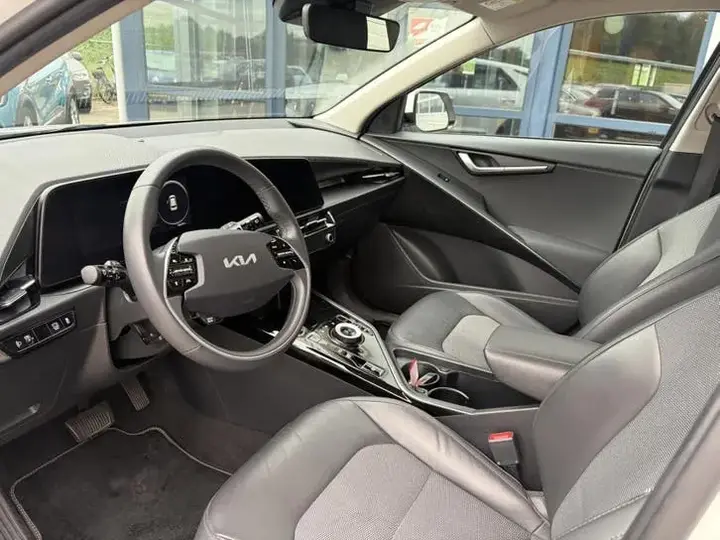 Kia Niro 2022 photo 2