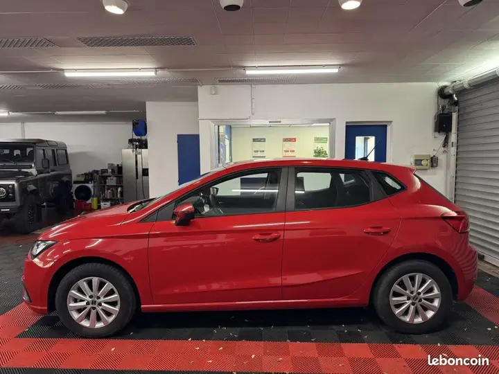 Seat Ibiza 2023 photo 4