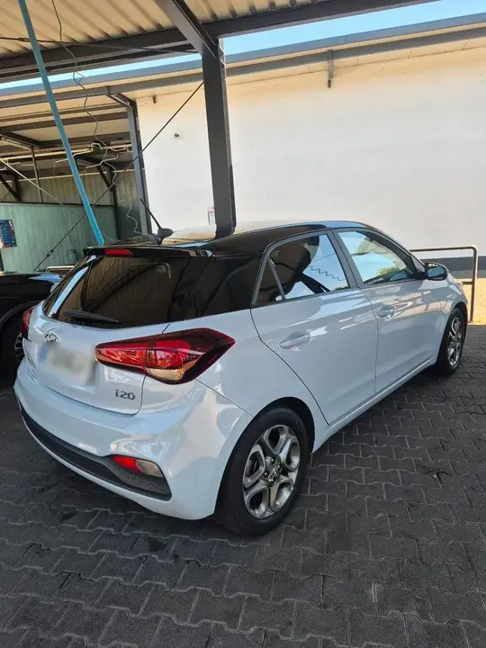 Hyundai I20