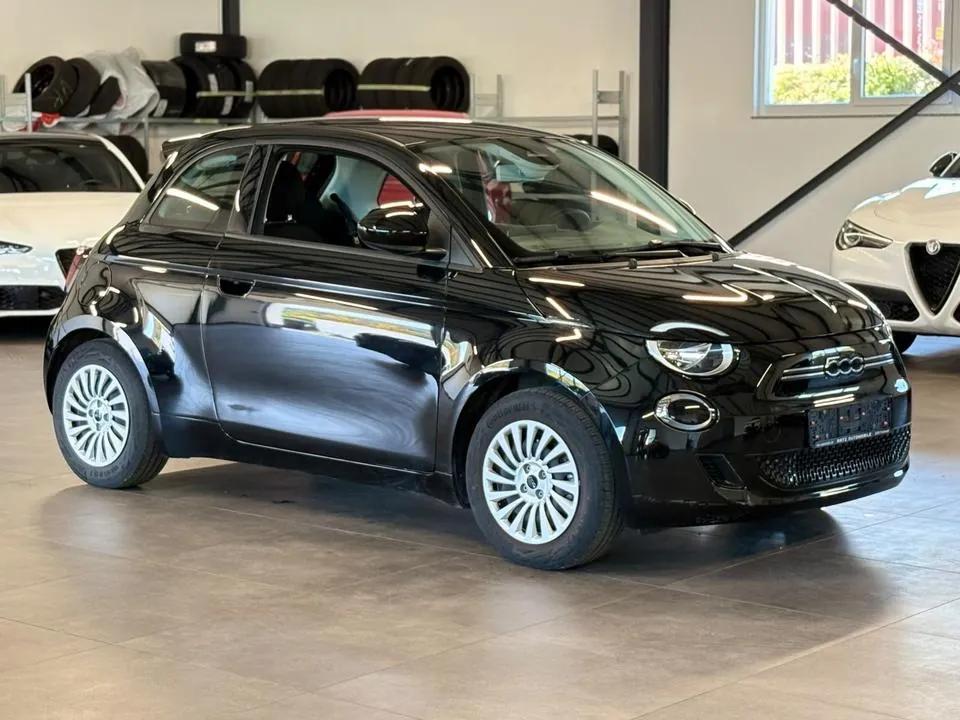 Fiat 500E