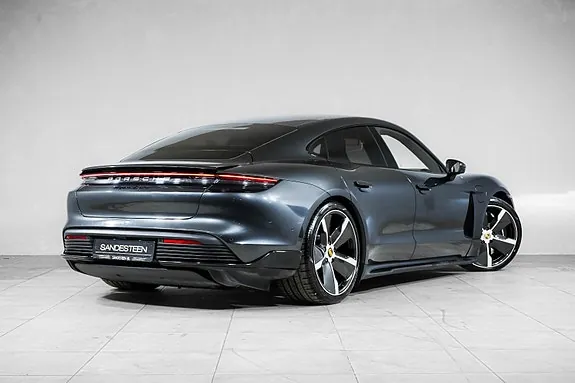 Porsche Taycan Turbo 2020 photo 4