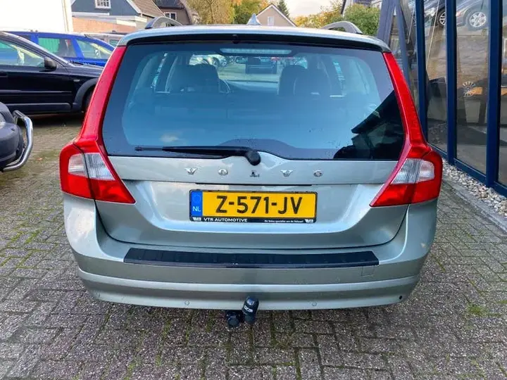 Volvo V70 2007 photo 3