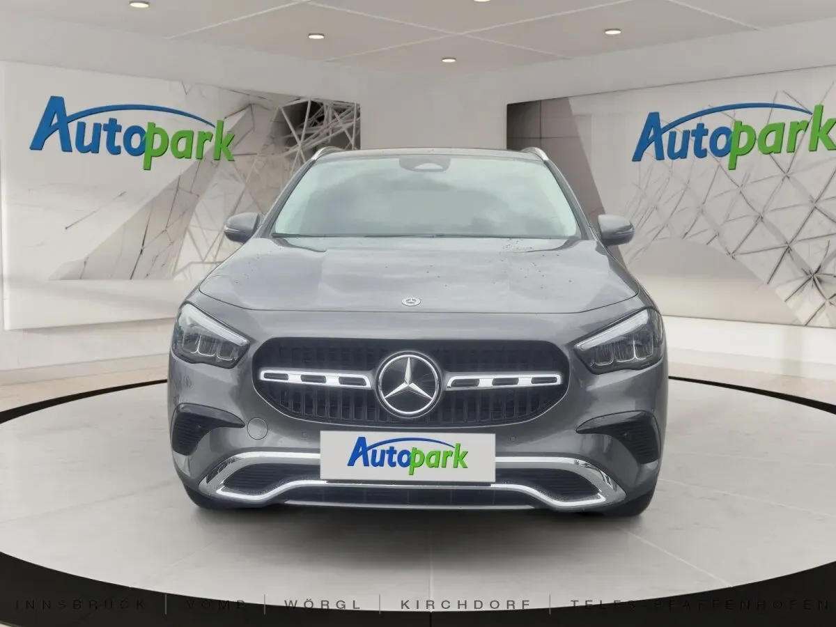 Mercedes-Benz Gla Class 2024 photo 2