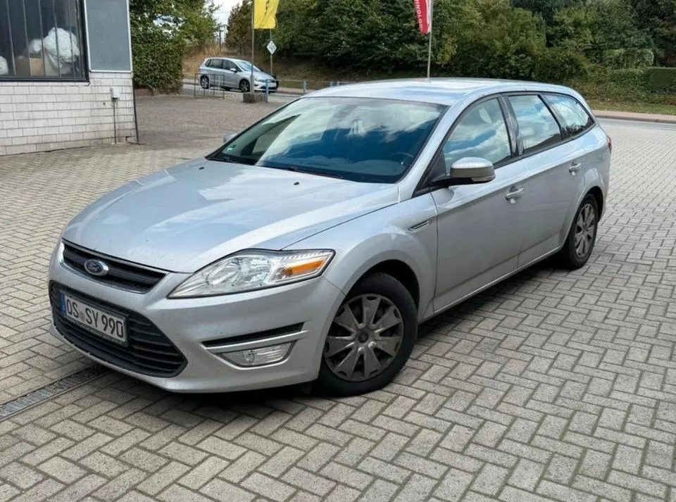 Ford Mondeo Turnier